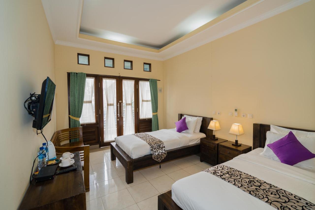 Mae Mae Beach House Batununggul Buitenkant foto